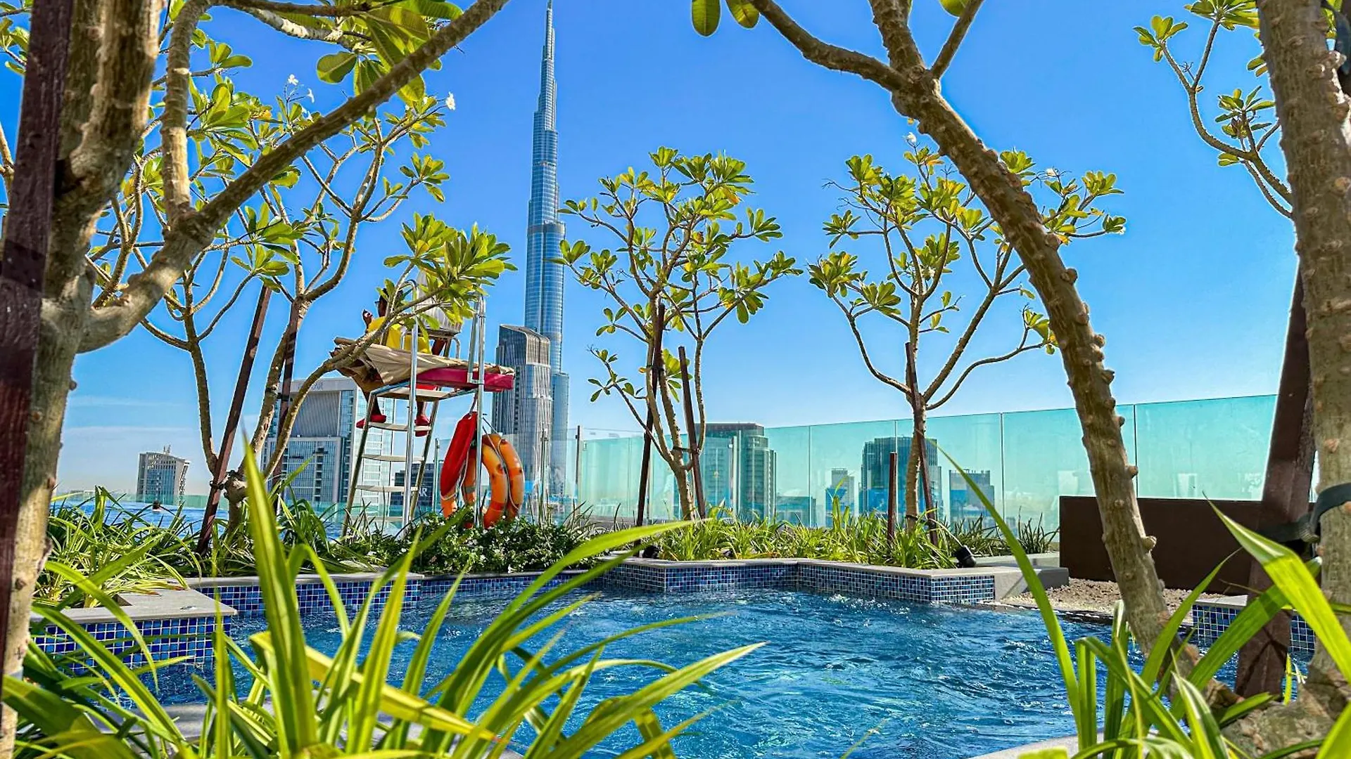 Super High Infinity Pool And Amazing Burj Khalifa View 3 Bedroom Apartment In Paramount Hotel Midtown Dubai 0*,  Emirati Arabi Uniti